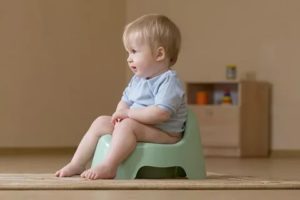 "Ребенок не просится на горшок ""по-большому"""