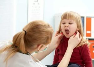 Увеличение лимфоузлов и стоматит